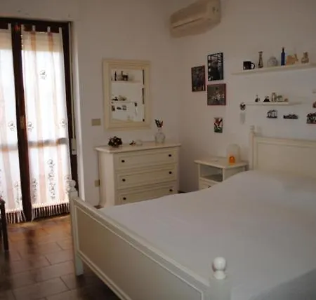 アパート Residenze Cala Lupo *