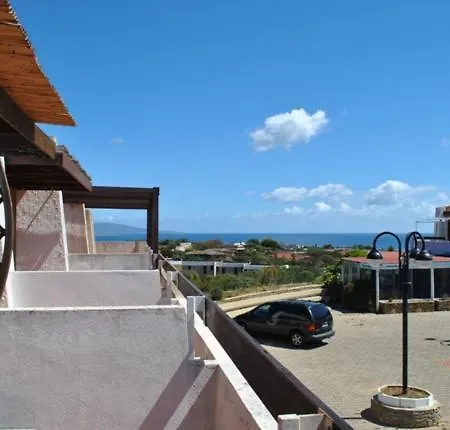 Residenze Cala Lupo アパート