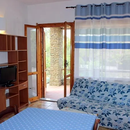 アパート Residenze Cala Lupo